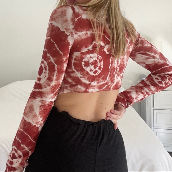 Orangish/red and white crop top. Shein but UO tagged for visibility. - Picture 6 of 6